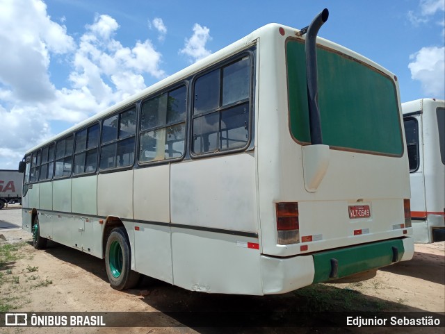 Ônibus Particulares KLT0549 na cidade de Itaquitinga, Pernambuco, Brasil, por Edjunior Sebastião. Número da foto: #8706164.