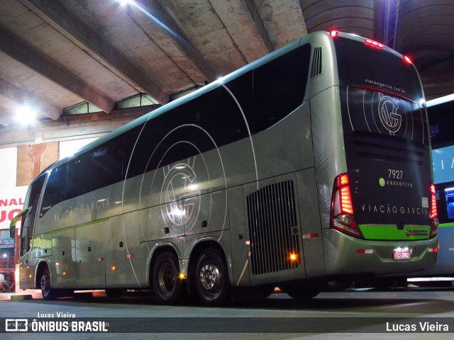 Viação Garcia 7927 na cidade de Apucarana, Paraná, Brasil, por Lucas Vieira. Número da foto: #8709576.
