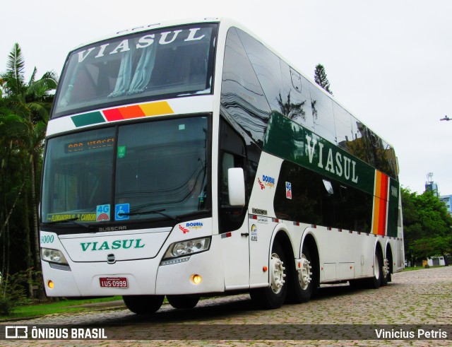 Viasul - Auto Viação Venâncio Aires 9000 na cidade de Joinville, Santa Catarina, Brasil, por Vinicius Petris. ID da foto: 8714415.