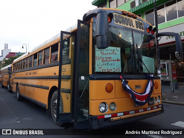 Autobuses sin identificación - Costa Rica  na cidade de Catedral, San José, San José, Costa Rica, por Andrés Martínez Rodríguez. ID da foto: 8714645.