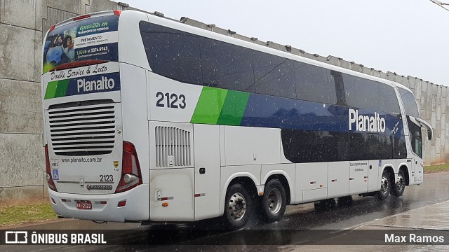 Planalto Transportes 2123 na cidade de Pantano Grande, Rio Grande do Sul, Brasil, por Max Ramos. ID da foto: 8711414.