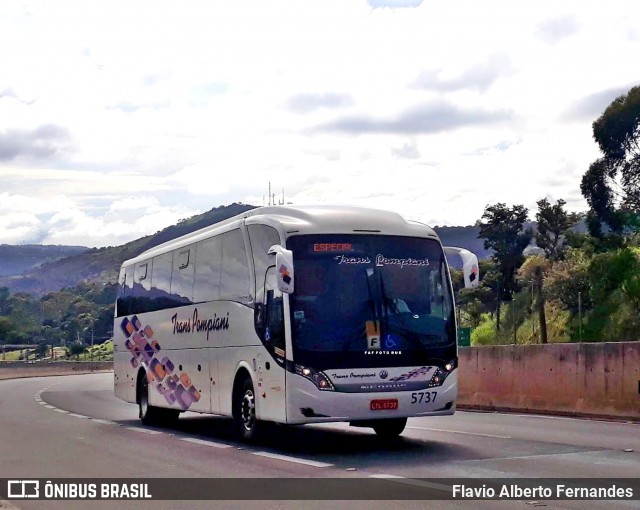 Trans Pompiani 5737 na cidade de Mairinque, São Paulo, Brasil, por Flavio Alberto Fernandes. Número da foto: #8712343.