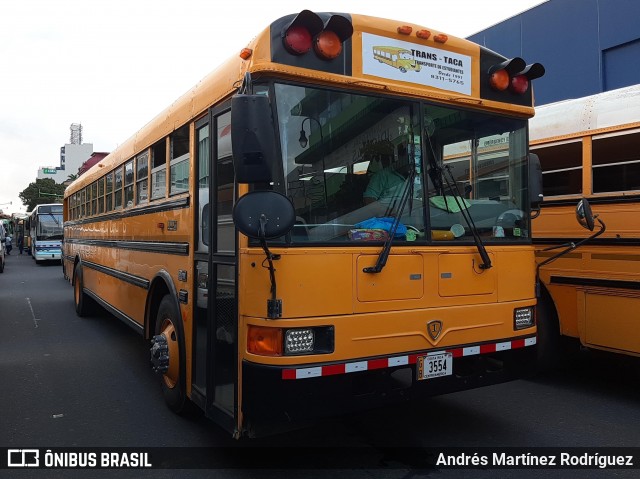 Autobuses sin identificación - Costa Rica  na cidade de Catedral, San José, San José, Costa Rica, por Andrés Martínez Rodríguez. Número da foto: #8714656.