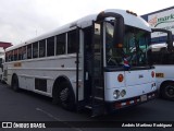 Autobuses sin identificación - Costa Rica  na cidade de Catedral, San José, San José, Costa Rica, por Andrés Martínez Rodríguez. Número da foto: #8714649.