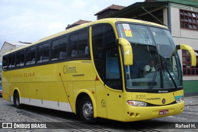 Viação Itapemirim 8205 na cidade de Rio de Janeiro, Rio de Janeiro, Brasil, por Rafael H.. Número da foto: #8716139.