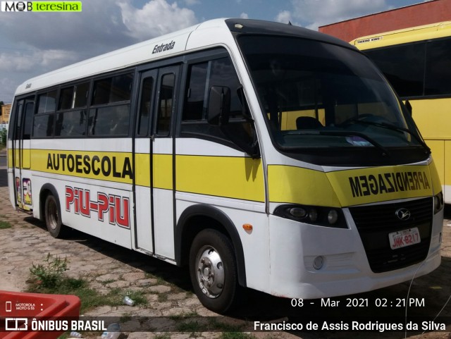AutoEscola Piu-Piu 8217 na cidade de Teresina, Piauí, Brasil, por Francisco de Assis Rodrigues da Silva. Número da foto: #8716859.