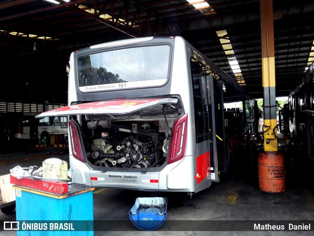 Express Transportes Urbanos Ltda 4 8076 na cidade de São Paulo, São Paulo, Brasil, por Matheus  Daniel. ID da foto: 8715680.