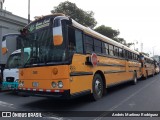 Autobuses sin identificación - Costa Rica  na cidade de Catedral, San José, San José, Costa Rica, por Andrés Martínez Rodríguez. Número da foto: #8715007.