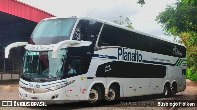 Planalto Transportes 2552 na cidade de Santa Maria, Rio Grande do Sul, Brasil, por Busologo Holken. ID da foto: 8718116.