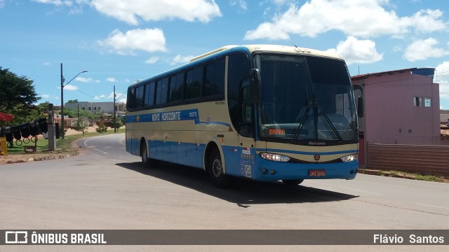 Viação Novo Horizonte 1012111 na cidade de Barra da Estiva, Bahia, Brasil, por Flávio  Santos. ID da foto: 8780304.