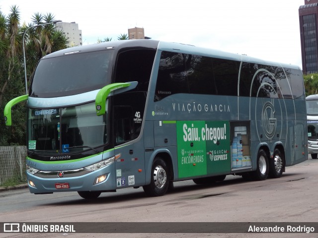 Viação Garcia 8464 na cidade de Curitiba, Paraná, Brasil, por Alexandre Rodrigo. Número da foto: #8806458.