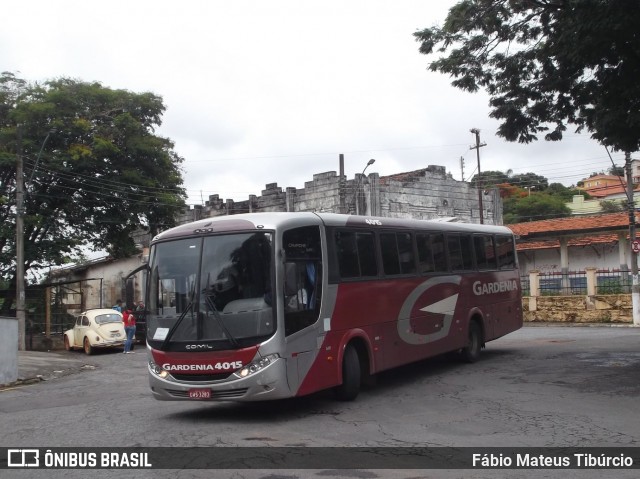Expresso Gardenia 4015 na cidade de Três Corações, Minas Gerais, Brasil, por Fábio Mateus Tibúrcio. Número da foto: #8806207.