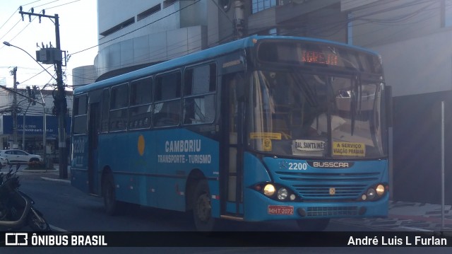 CTT - Camboriú Transporte e Turismo 2200 na cidade de Balneário Camboriú, Santa Catarina, Brasil, por André Luis L Furlan. Número da foto: #8808607.
