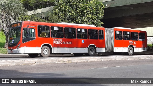 VTC - Viação Teresópolis Cavalhada 2234 na cidade de Porto Alegre, Rio Grande do Sul, Brasil, por Max Ramos. Número da foto: #8808784.
