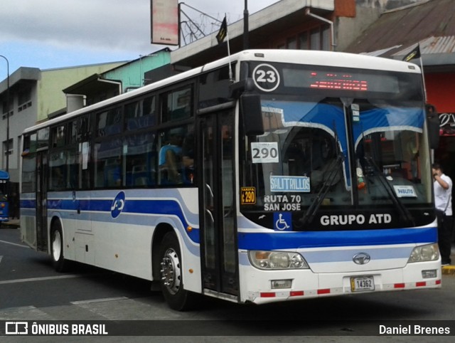 ATD - AutoTransportes Desamparados 23 na cidade de Catedral, San José, San José, Costa Rica, por Daniel Brenes. Número da foto: #8809144.