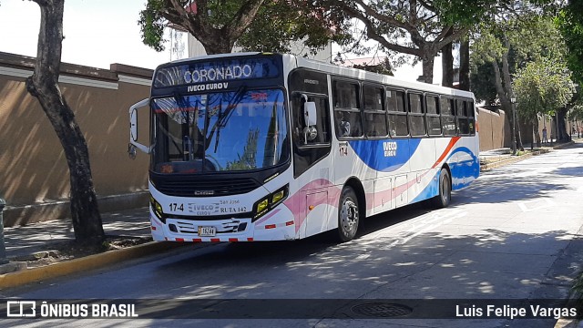 Transportes Coronado 17-4 na cidade de San José, San José, Costa Rica, por Luis Felipe Vargas. ID da foto: 8809222.