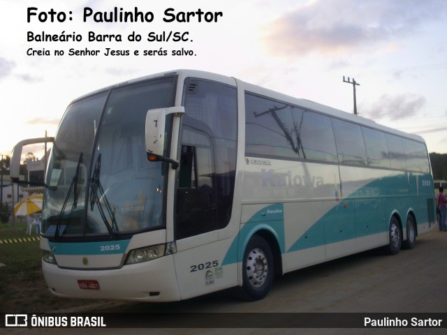 Expresso Kaiowa 2025 na cidade de Camboriú, Santa Catarina, Brasil, por Paulinho Sartor. Número da foto: #8809898.