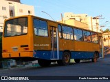 Ônibus Particulares 0517 na cidade de Santo Antônio do Monte, Minas Gerais, Brasil, por Paulo Alexandre da Silva. Número da foto: #:id.