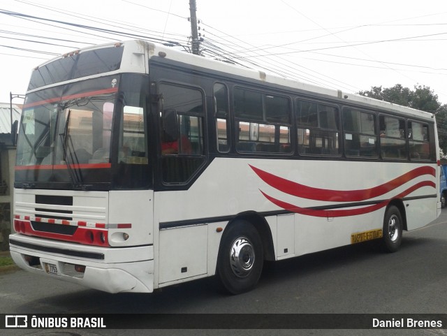 Autobuses sin identificación - Costa Rica SJB 7753 na cidade de San Vicente, Moravia, San José, Costa Rica, por Daniel Brenes. ID da foto: 8813520.