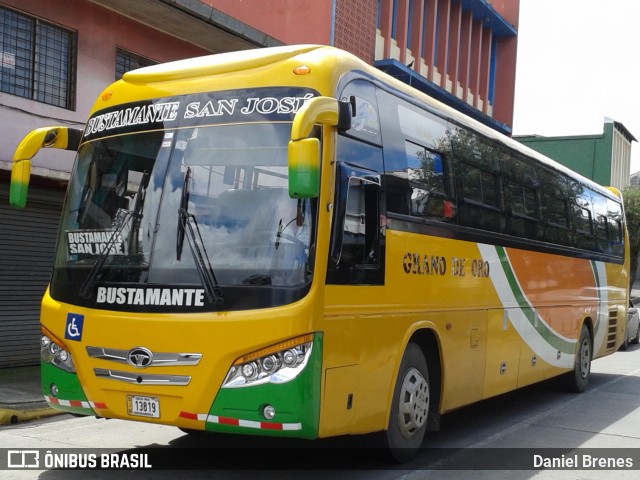 Escalamon SJB 13819 na cidade de Catedral, San José, San José, Costa Rica, por Daniel Brenes. Número da foto: #8813512.