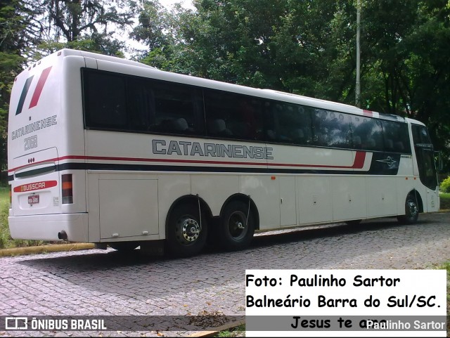 Auto Viação Catarinense 2068 na cidade de Joinville, Santa Catarina, Brasil, por Paulinho Sartor. ID da foto: 8814670.