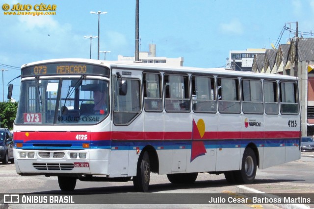 Transporte Tropical 4125 na cidade de Aracaju, Sergipe, Brasil, por Julio Cesar  Barbosa Martins. Número da foto: #8815043.