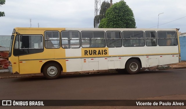 Ônibus Particulares 6695 na cidade de Pontal, São Paulo, Brasil, por Vicente de Paulo Alves. ID da foto: 8818322.