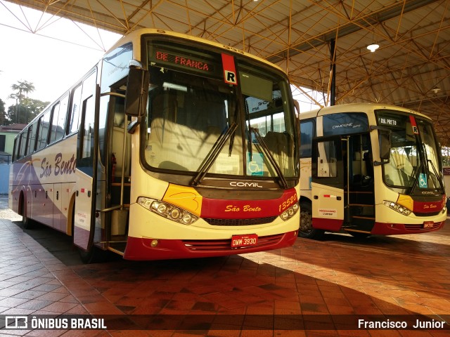 Viação São Bento Ribeirão Preto 13520 na cidade de Pedregulho, São Paulo, Brasil, por Francisco  Junior. Número da foto: #8817140.