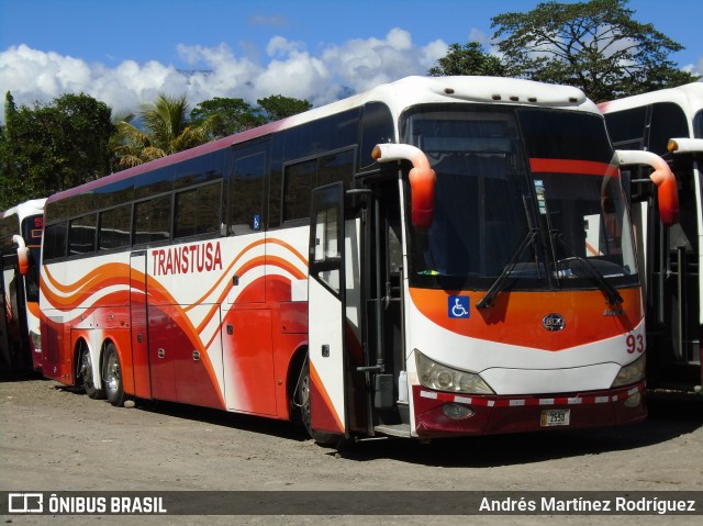 Transtusa 93 na cidade de Turrialba, Cartago, Costa Rica, por Andrés Martínez Rodríguez. ID da foto: 8817879.