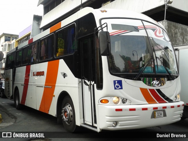 Autobuses sin identificación - Costa Rica AB 3234 na cidade de Carmen, San José, San José, Costa Rica, por Daniel Brenes. ID da foto: 8818850.