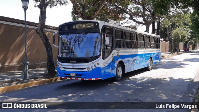 Buses Guadalupe 141 na cidade de San José, San José, Costa Rica, por Luis Felipe Vargas. ID da foto: 8819313.