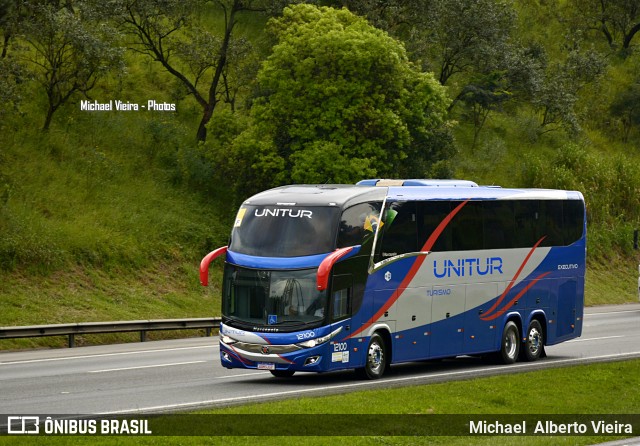 Unitur Turismo 12100 na cidade de Santana de Parnaíba, São Paulo, Brasil, por Michael  Alberto Vieira. Número da foto: #8819091.