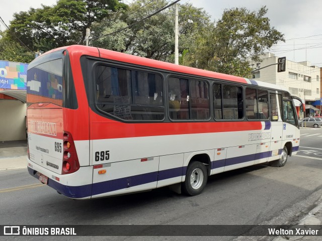 Viação Piracicabana 695 na cidade de São Bernardo do Campo, São Paulo, Brasil, por Welton Xavier. ID da foto: 8822985.