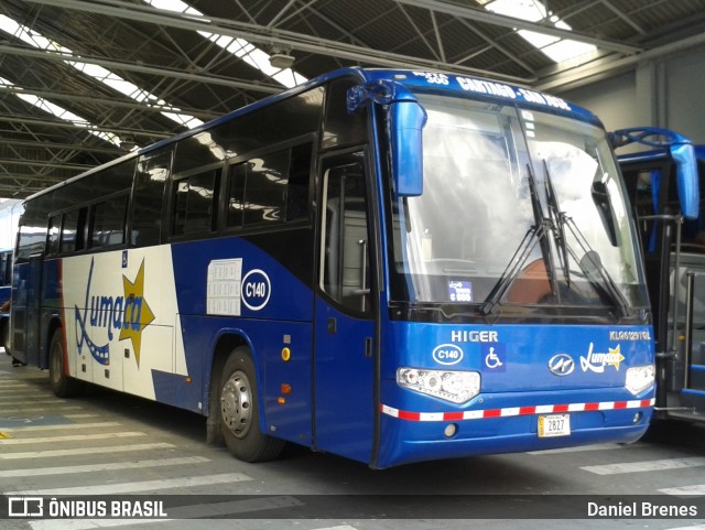 Lumaca C-140 na cidade de Catedral, San José, San José, Costa Rica, por Daniel Brenes. Número da foto: #8824821.