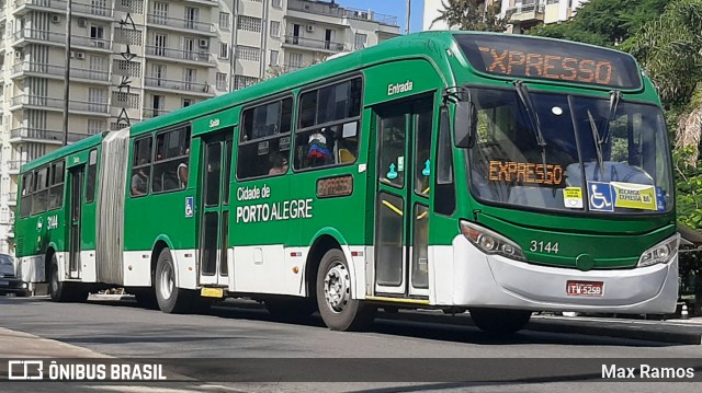 Sudeste Transportes Coletivos 3144 na cidade de Porto Alegre, Rio Grande do Sul, Brasil, por Max Ramos. Número da foto: #8828333.