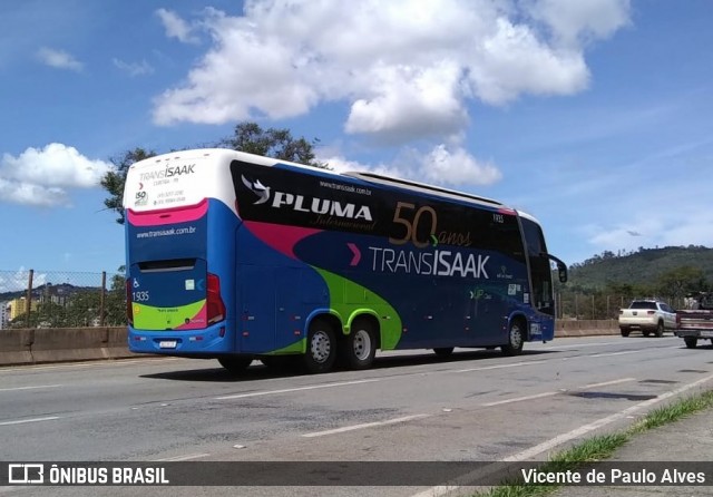 Trans Isaak Turismo 1935 na cidade de Itaúna, Minas Gerais, Brasil, por Vicente de Paulo Alves. Número da foto: #8830053.