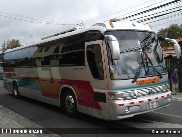Empresa Cuisco SJB 13133 na cidade de San Vicente, Moravia, San José, Costa Rica, por Daniel Brenes. Número da foto: #8829734.