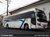 TRR Transportes e Turismo  na cidade de Cartago, Cartago, Costa Rica, por Jose Andres Bonilla Aguilar. ID da foto: :id.