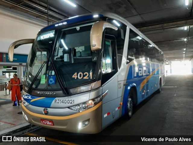 Fácil Transportes e Turismo RJ 140.021 na cidade de Rio de Janeiro, Rio de Janeiro, Brasil, por Vicente de Paulo Alves. ID da foto: 8783288.