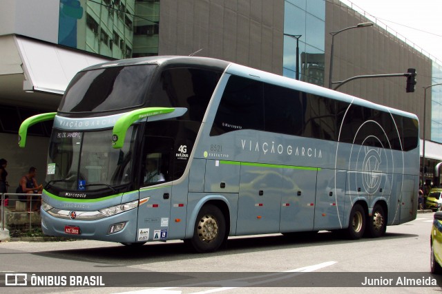 Viação Garcia 8521 na cidade de Rio de Janeiro, Rio de Janeiro, Brasil, por Junior Almeida. Número da foto: #8782955.