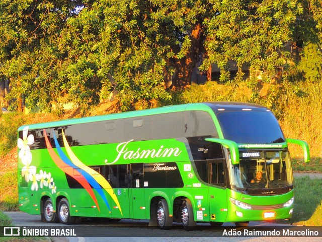 Jasmim Turismo 10020 na cidade de Belo Horizonte, Minas Gerais, Brasil, por Adão Raimundo Marcelino. ID da foto: 8784065.