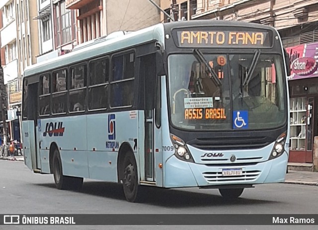 SOUL - Sociedade de Ônibus União Ltda. 7009 na cidade de Porto Alegre, Rio Grande do Sul, Brasil, por Max Ramos. ID da foto: 8833585.