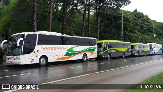 Viaggiotur Viagens e Turismo Ltda. 6000 na cidade de Porto Alegre, Rio Grande do Sul, Brasil, por JULIO SILVA. ID da foto: 8831937.