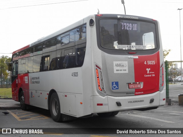 Allibus Transportes 4 5025 na cidade de São Paulo, São Paulo, Brasil, por David Roberto Silva Dos Santos. Número da foto: #8835770.