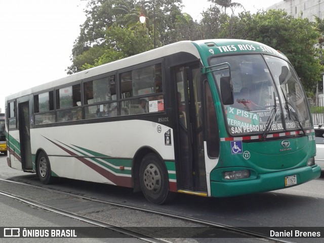 Transplusa 12 na cidade de Catedral, San José, San José, Costa Rica, por Daniel Brenes. Número da foto: #8834682.