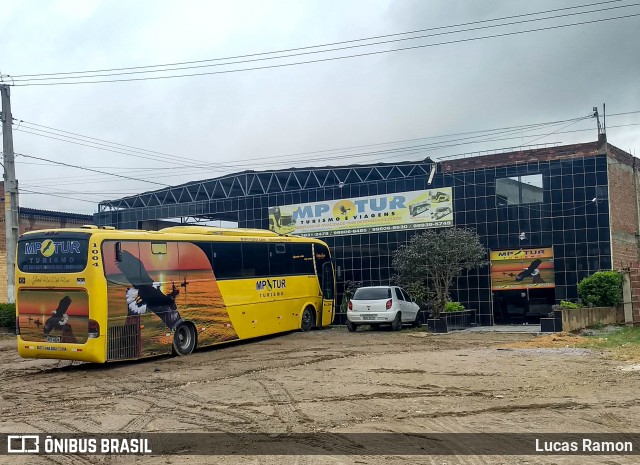 MP Tur 1004 na cidade de Serra Talhada, Pernambuco, Brasil, por Lucas Ramon. Número da foto: #8838252.