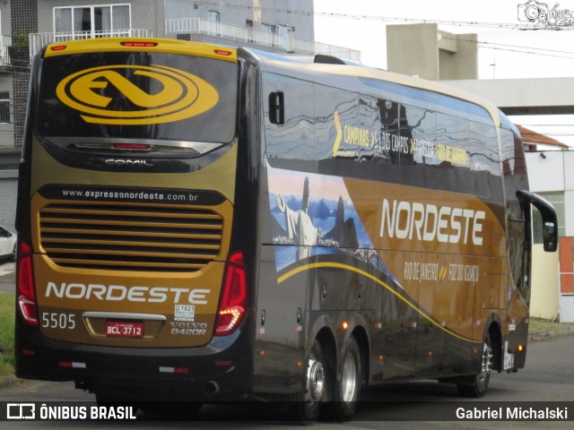 Expresso Nordeste 5505 na cidade de Ponta Grossa, Paraná, Brasil, por Gabriel Michalski. ID da foto: 8838088.