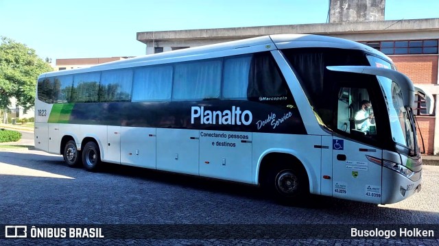 Planalto Transportes 1823 na cidade de Santa Maria, Rio Grande do Sul, Brasil, por Busologo Holken. ID da foto: 8838526.