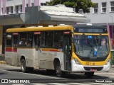 Empresa Metropolitana 821 na cidade de Recife, Pernambuco, Brasil, por Samuel Júnior. ID da foto: :id.