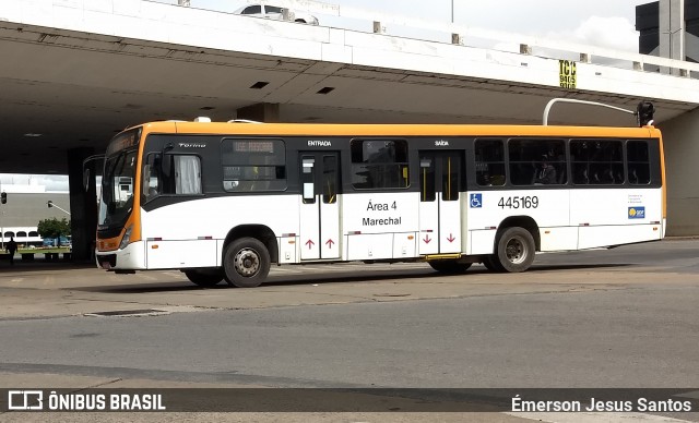 Auto Viação Marechal Brasília 445169 na cidade de Brasília, Distrito Federal, Brasil, por Émerson Jesus Santos. ID da foto: 8842136.